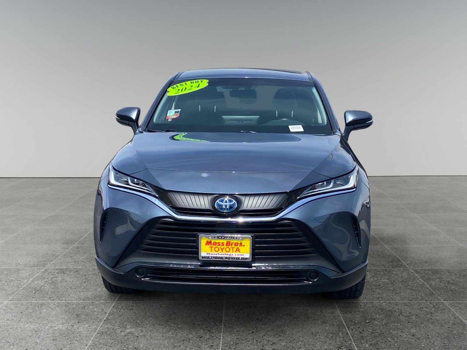 Used 2024 Toyota Venza LE AWD/4WD image 8
