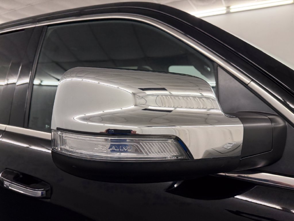 Used 2022 RAM 1500 Limited w/ Body-Colour Bumper Group AWD/4WD image 10