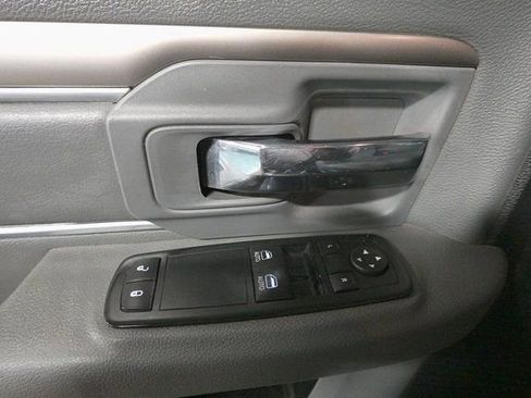 Used 2016 RAM 5500 Tradesman w/ Power Accessory Group image 8