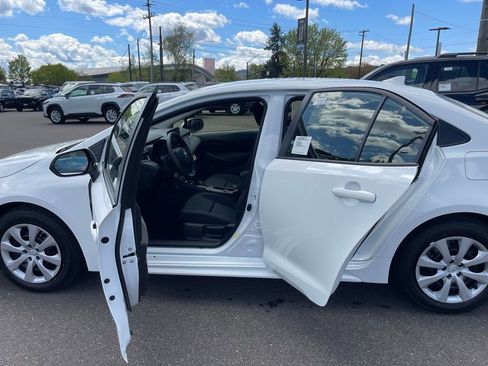 New 2026 Toyota Corolla LE image 16