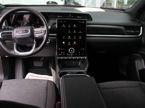 Used 2026 GMC Terrain Elevation w/ Technology Package II AWD/4WD image 23