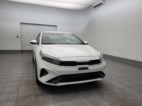 Used 2022 Kia Forte LXS w/ LXS Technology Package image 14