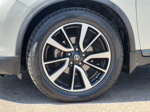 Used 2020 Nissan Rogue SL w/ Premium Package FWD image 6