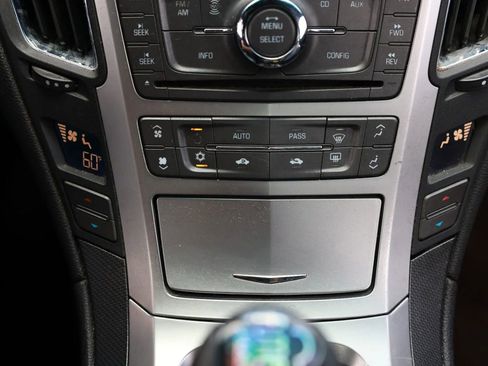 Used 2011 Cadillac CTS Coupe RWD image 31