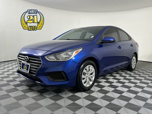 Used 2019 Hyundai Accent SE image 1
