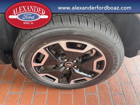Used 2024 Ford Bronco Sport Outer Banks w/ Tech Package AWD/4WD image 7