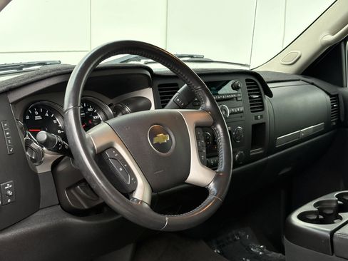 Used 2013 Chevrolet Silverado 1500 LT image 11
