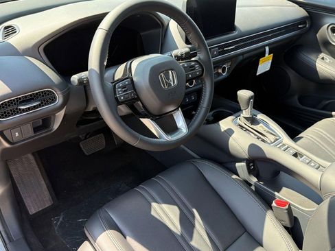 New 2026 Honda HR-V EX-L image 4