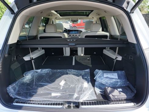 New 2026 Mercedes-Benz GLS 450 4MATIC image 53
