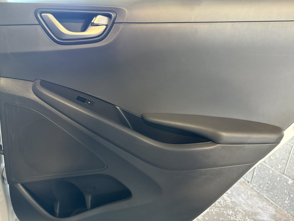 Used 2018 Hyundai Ioniq Blue FWD image 24