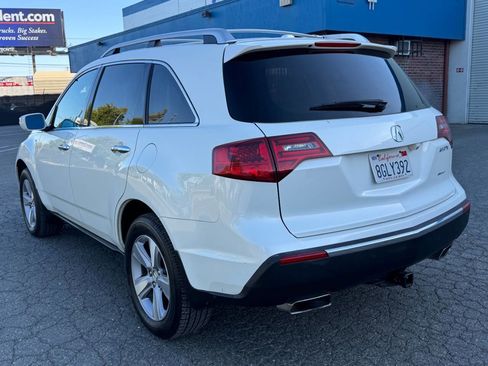 Used 2013 Acura MDX w/ Technology & Entertainment AWD/4WD image 2