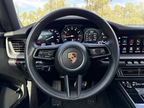 Certified 2024 Porsche 911 Carrera image 15