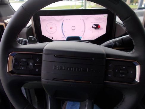 New 2025 GMC Hummer EV 2X image 38