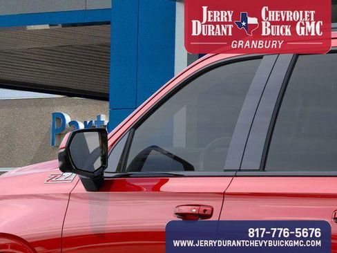 New 2026 Chevrolet Suburban Z71 w/ Comfort Package image 14