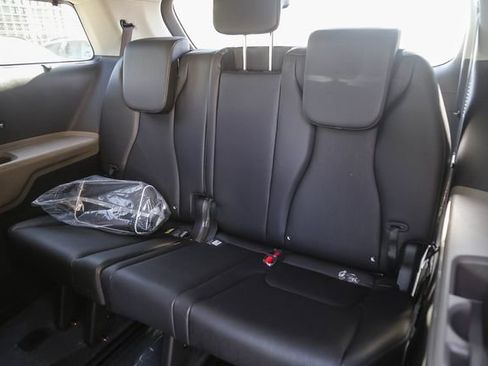 New 2026 Kia Carnival SX image 20