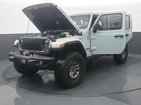 Used 2024 Jeep Wrangler Unlimited Rubicon 392 AWD/4WD image 37