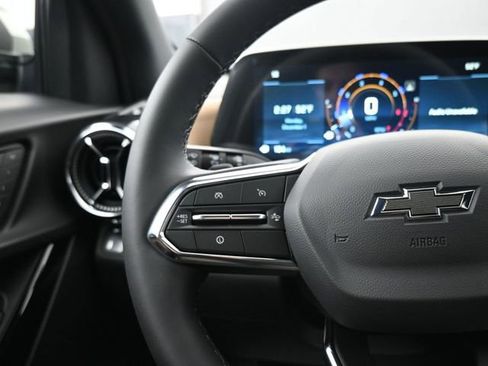 New 2026 Chevrolet Equinox ACTIV w/ Convenience Package III image 15