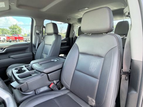Used 2026 GMC Sierra 1500 SLT AWD/4WD image 21