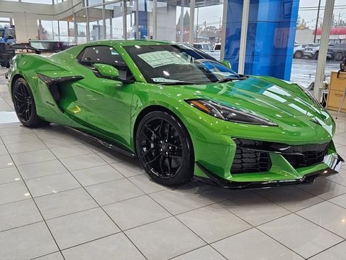 New 2026 Chevrolet Corvette Z06 w/ Z07 Performance Package image 8