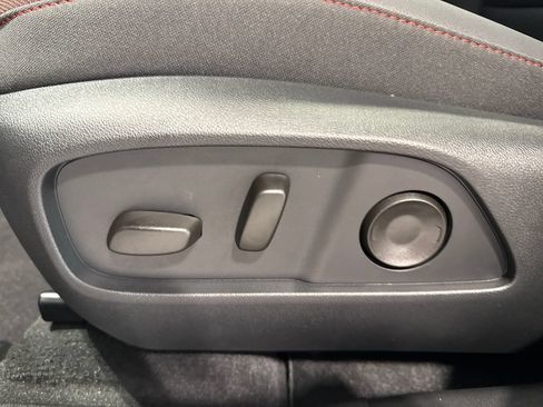 New 2027 Chevrolet Equinox RS w/ Safety and Technology Package AWD/4WD image 30