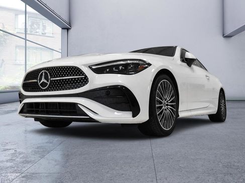 Used 2025 Mercedes-Benz CLE 450 4MATIC Coupe image 2