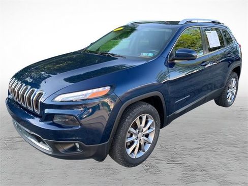 Used 2018 Jeep Cherokee Limited AWD/4WD image 7