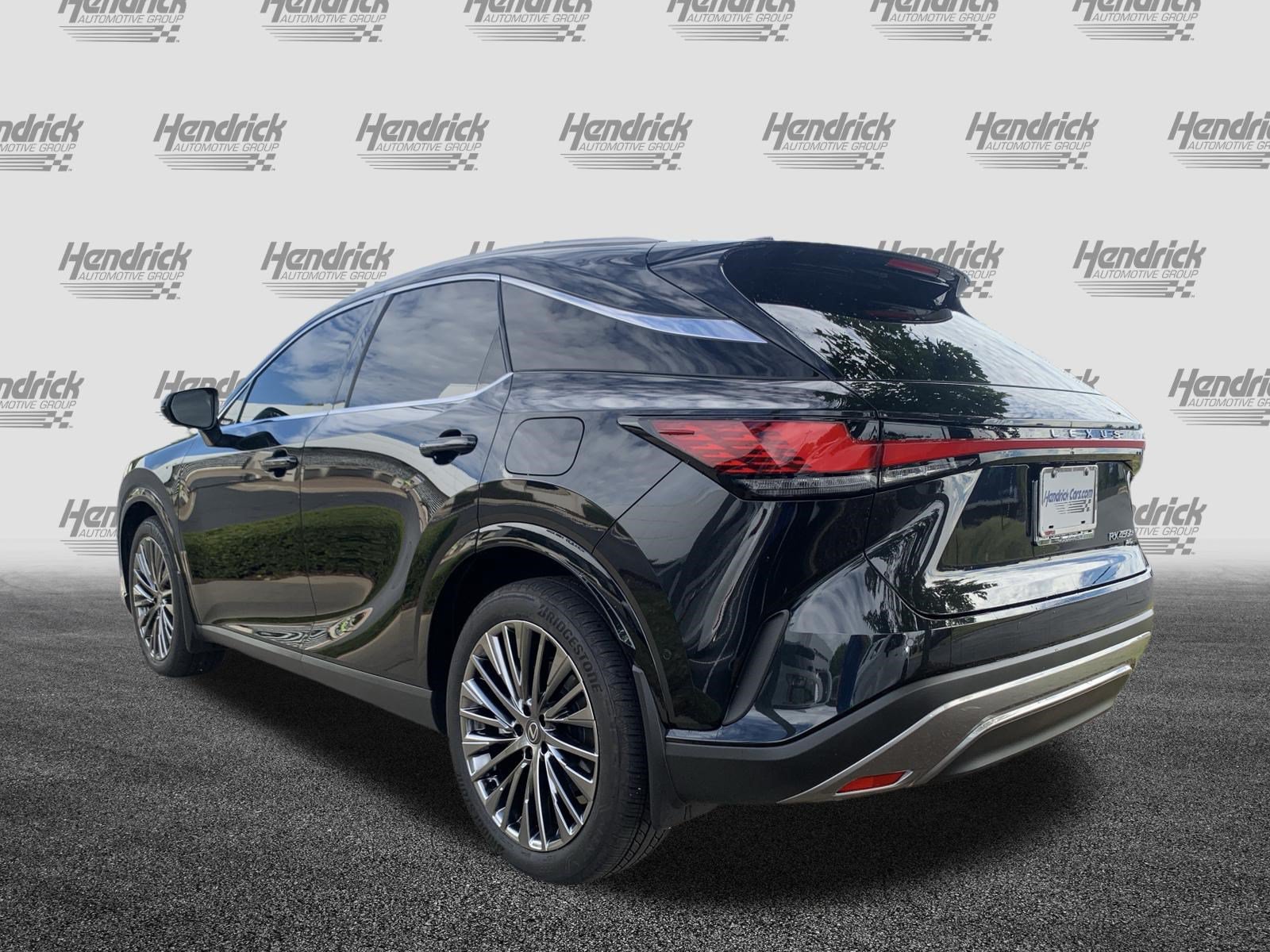 Used 2026 Lexus RX 450h AWD w/ Convenience Package image 8