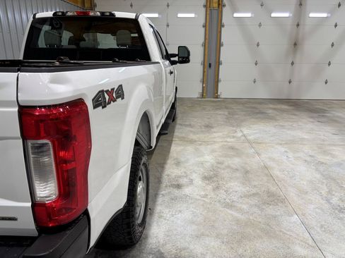 Used 2019 Ford F350 XL w/ Power Equipment Group image 10