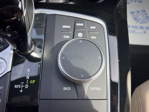 Used 2023 BMW X3 xDrive30i w/ Premium Package image 25