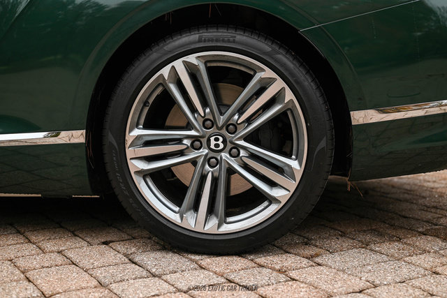 Used 2024 Bentley Continental GT V8 AWD/4WD image 80