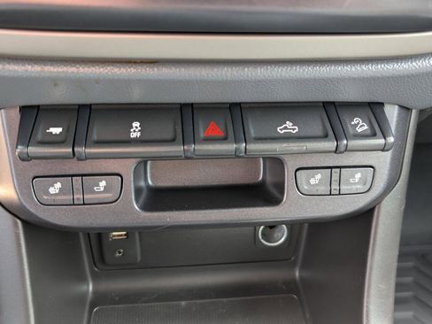 Used 2015 Chevrolet Colorado Z71 image 27