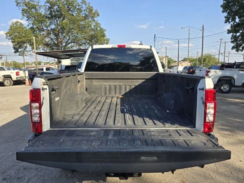 Used 2022 Ford F250 XLT w/ XLT Value Package image 6