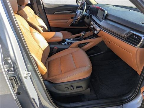 Used 2024 Kia Telluride SX Prestige X-Line image 23
