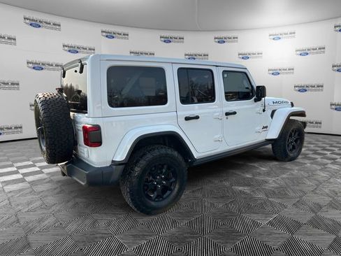 Used 2019 Jeep Wrangler Unlimited Sahara w/ Quick Order Package 24M Moab AWD/4WD image 5