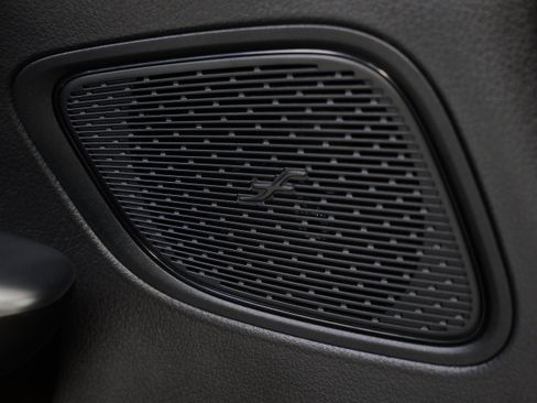 Certified 2026 Mercedes-Benz GLC 300 4MATIC image 33