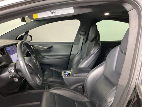 Used 2019 Tesla Model X Performance image 10