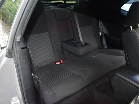 Used 2015 Dodge Challenger R/T w/ Quick Order Package 22B R/T RWD image 19