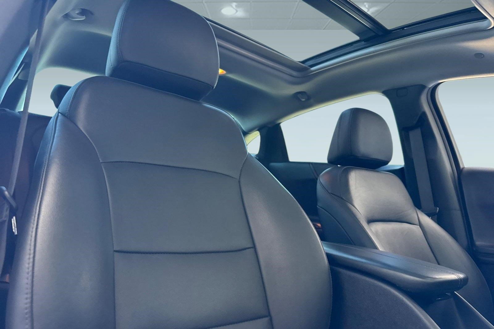 Used 2019 Chevrolet Malibu Hybrid w/ Leather Package FWD image 25