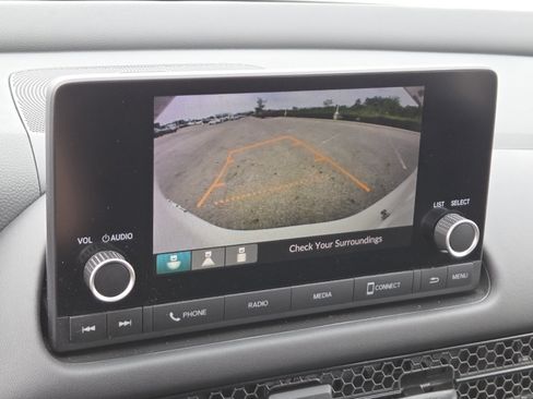 Used 2024 Honda HR-V LX image 6