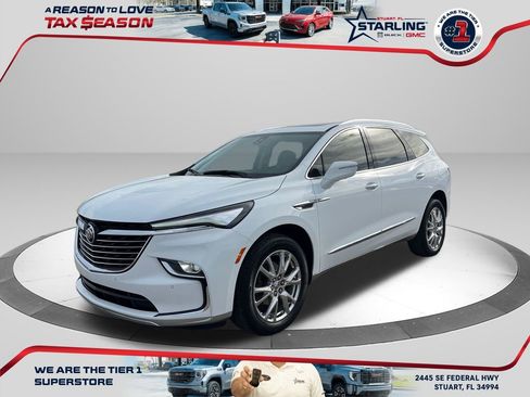 Used 2023 Buick Enclave Premium w/ Experience Buick Package image 1