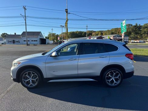 Used 2018 BMW X1 xDrive28i image 8