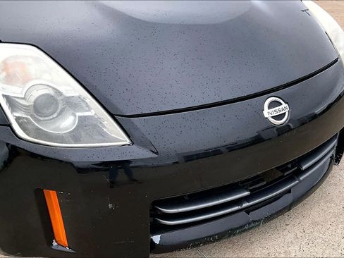 Used 2008 Nissan 350Z Touring RWD image 26