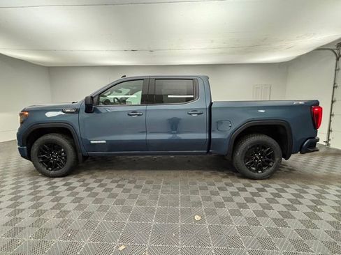 New 2026 GMC Sierra 1500 Elevation image 10