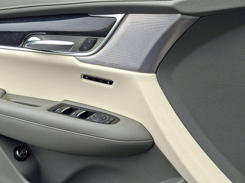 Certified 2023 Cadillac XT6 Premium Luxury w/ Technology Package image 14