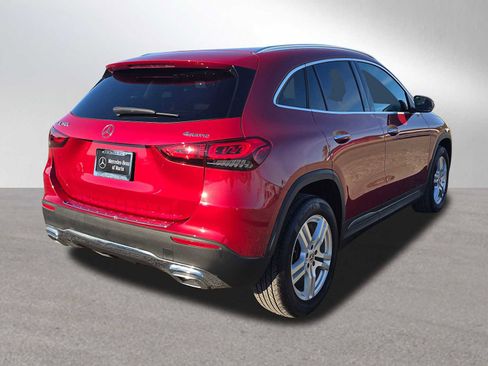 Used 2021 Mercedes-Benz GLA 250 4MATIC image 3