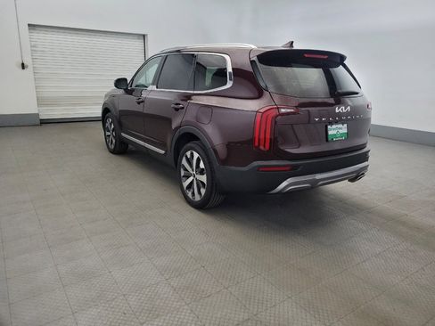 Used 2022 Kia Telluride EX w/ EX Premium Package FWD image 5