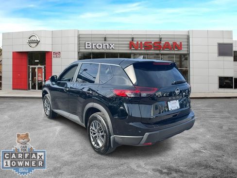 Used 2025 Nissan Rogue S image 8