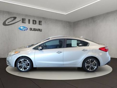 Used 2015 Kia Forte EX w/ UVO Package W/17" Alloys FWD image 9
