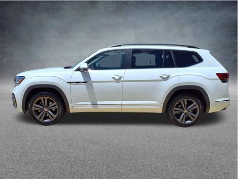 Used 2021 Volkswagen Atlas SE FWD image 12