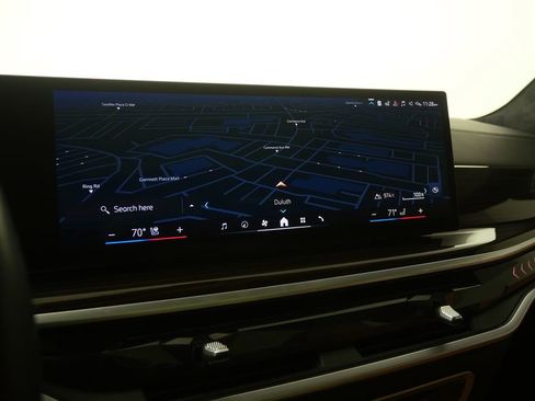 Used 2024 BMW X7 xDrive40i w/ M Sport Package image 25